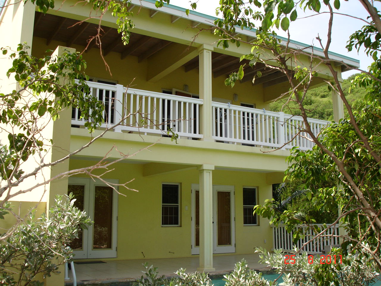 For sale Spacious 1 bedroom villa in Calypso